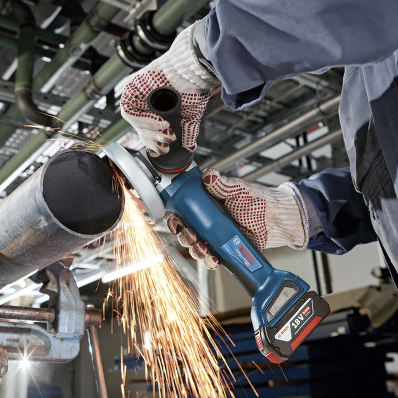 KIT BOSCH ORIGINAL: BERBEQUIM SEM FIO + REBARBADORA DE ALTO IMPACTO + 26 ACESSÓRIOS + 2 BATERIAS - PROMOÇÃO BLACK FRIDAY