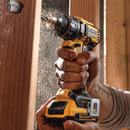 KIT DEWALT ORIGINAL: BERBEQUIM SEM FIO + REBARBADORA DE ALTO IMPACTO + 26 ACESSÓRIOS + 2 BATERIAS - PROMOÇÃO BLACK FRIDAY